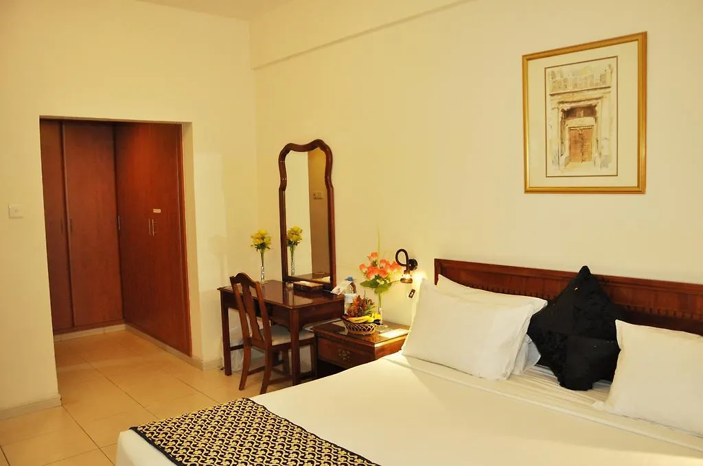 Apartmanhotel Ramee Guestline 2 Hotel Apartments Dubaj