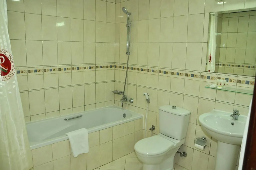 Ramee Guestline 2 Hotel Apartments Dubaj